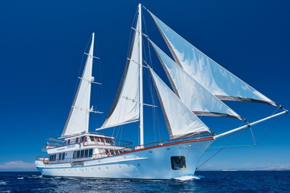 Image of Corsario yacht #4