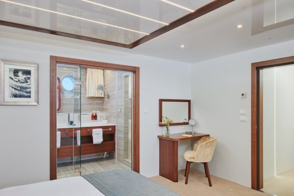 Image of Corsario yacht #16