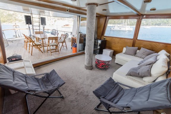 Image of Lagaro yacht #15