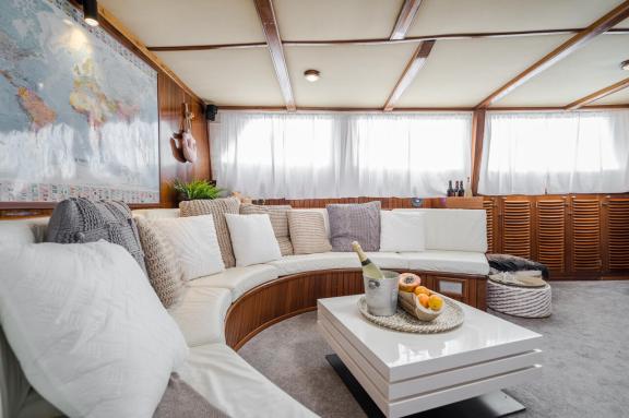 Image of Lagaro yacht #18