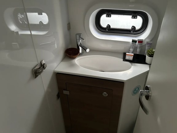 Image of Sah Mat yacht #9