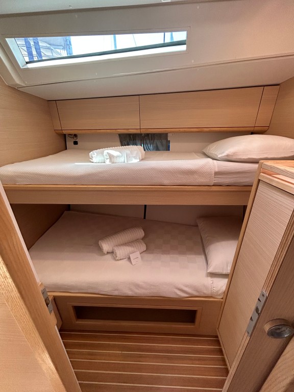 Image of Kaiba yacht #14