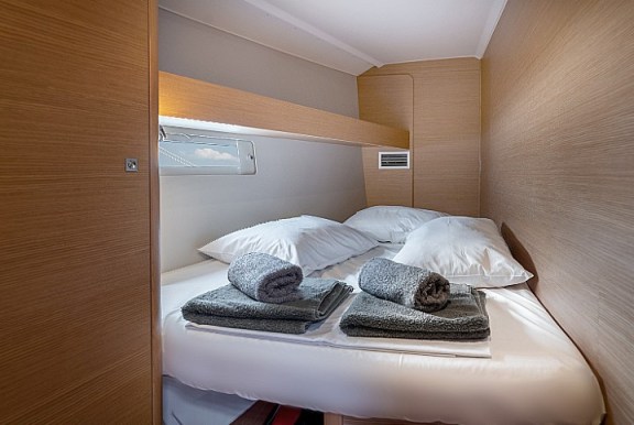 Image of Cosmopolitan yacht #6