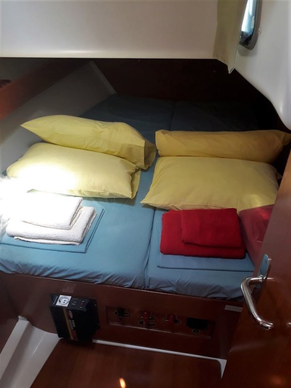 Image of La Luna yacht #14