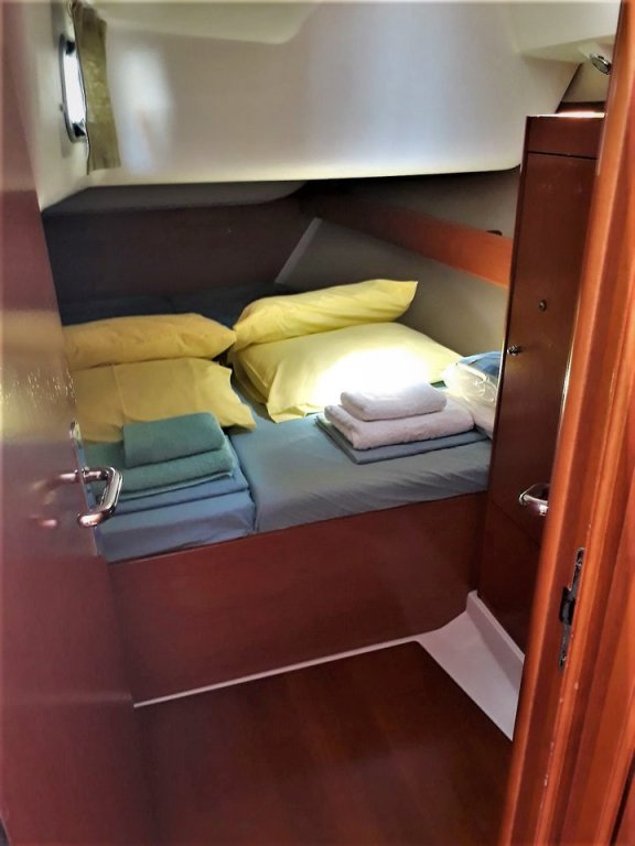 Image of La Luna yacht #15