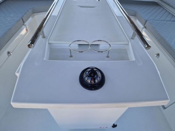 Image of Dream Weaver yacht #3