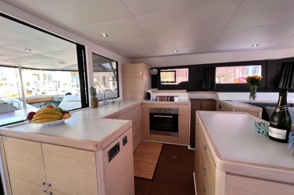 Image of Sualzo yacht #10