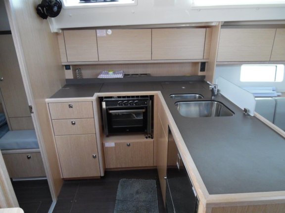 Image of Isabella 2 yacht #7