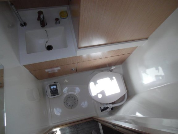 Image of Isabella 2 yacht #12