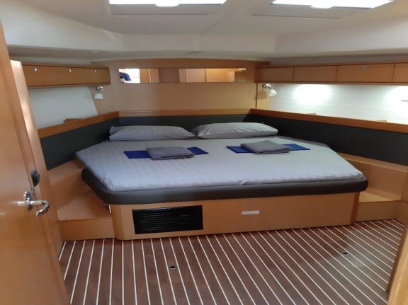 Image of Kingsman yacht #11