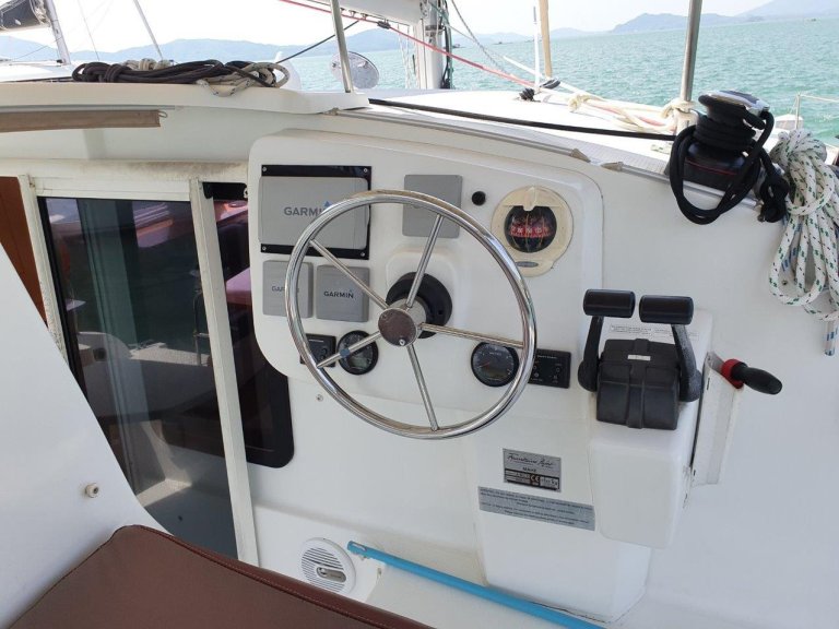 Image of Happy Eva yacht #5