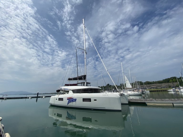 Image of Thai Thunder yacht #10