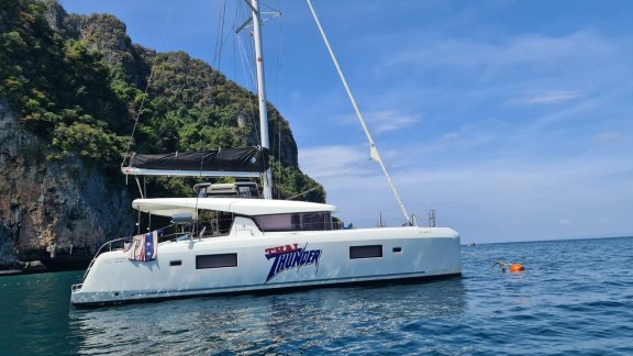Image of Thai Thunder yacht #3