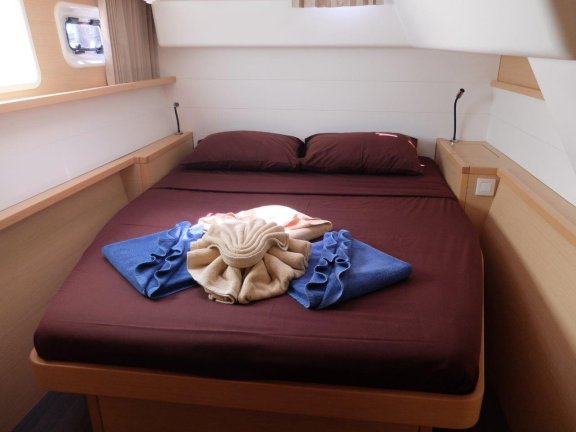 Image of Shana yacht #11