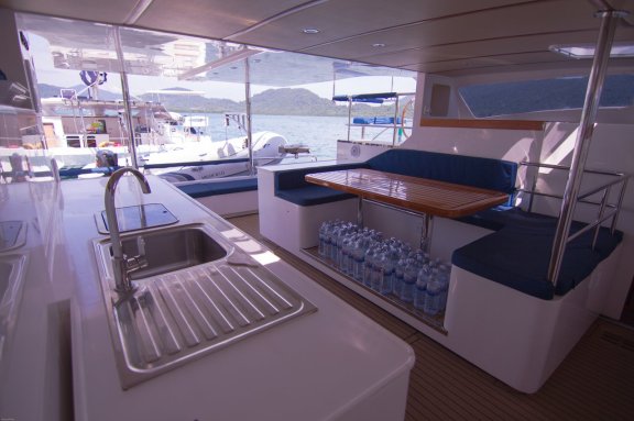Image of Island Time yacht #10