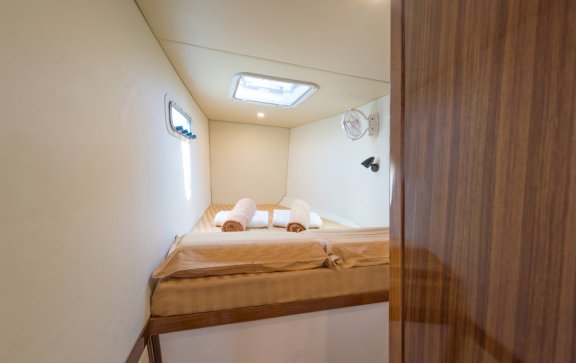 Image of Vesna yacht #8