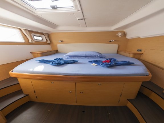 Image of Mystikal yacht #24