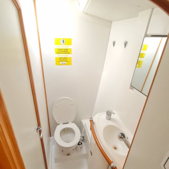 Image of Aloha yacht #15