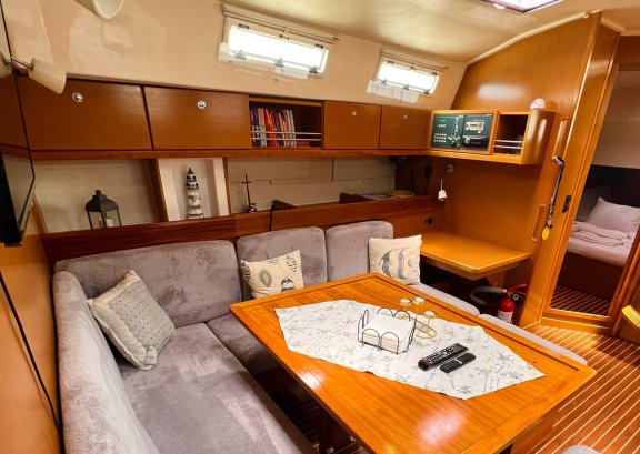 Image of Aquaholic yacht #13