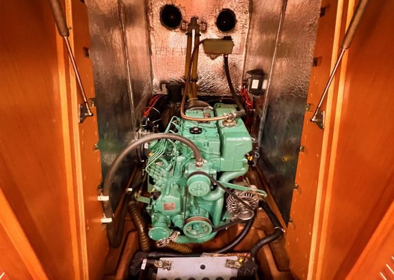 Image of Aquaholic yacht #26