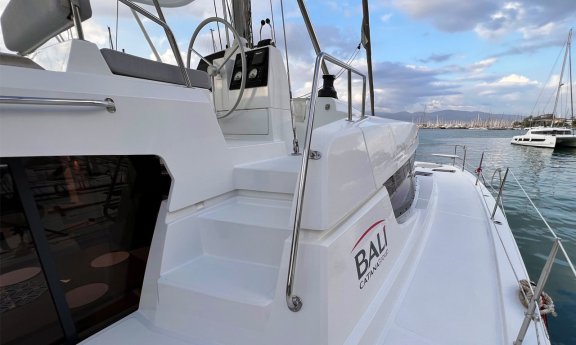 Image of Honour yacht #12