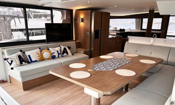 Image of Honour yacht #17