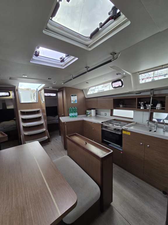 Image of PEONY yacht #8