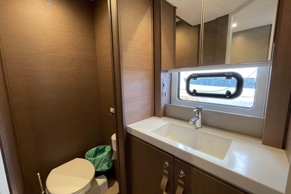 Image of Seven Stars BVI yacht #33