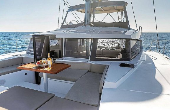 Image of Serenity yacht #6