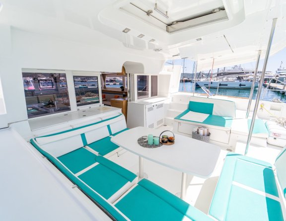 Image of Orlando yacht #16