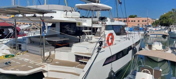 Image of Bereshit yacht #4