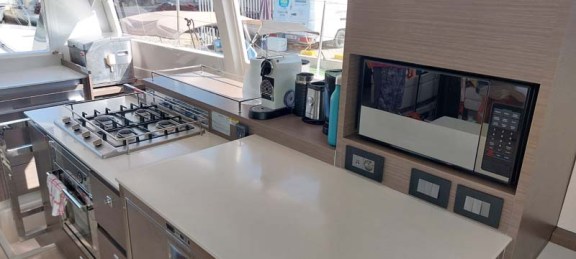 Image of Bereshit yacht #6