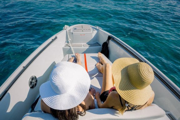 Image of Serendipity yacht #14