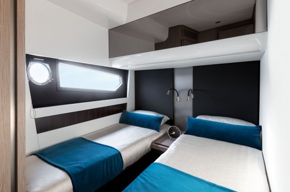 Image of Leda yacht #22