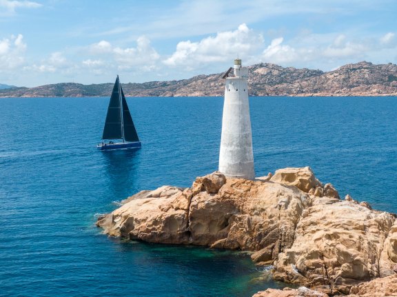 Image of Avalon yacht #9