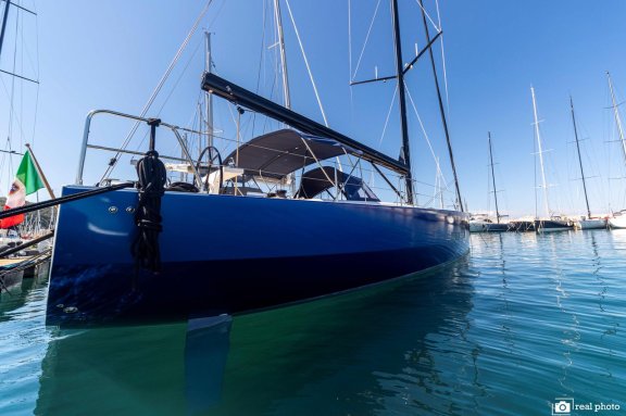 Image of Avalon yacht #10