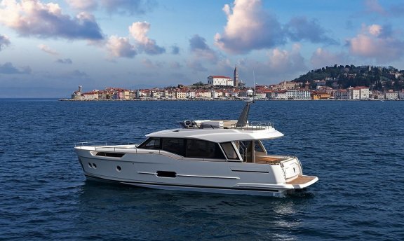 Image of Kim yacht #8