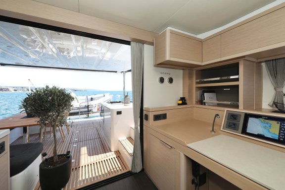 Image of Nomad yacht #29