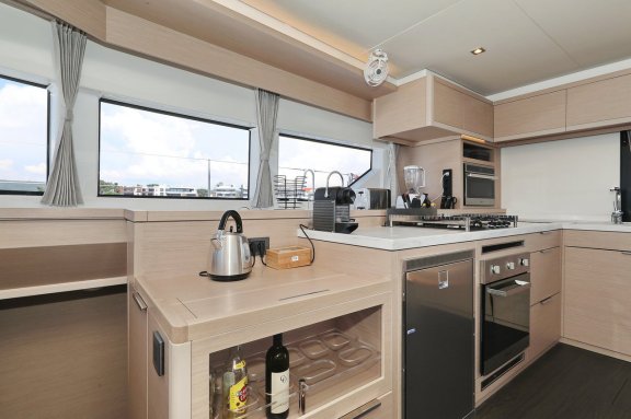 Image of Nomad yacht #36