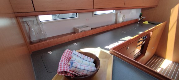 Image of Slovenska 4 yacht #9