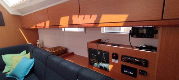 Image of Slovenska 4 yacht #14