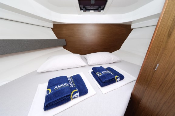 Image of Angela yacht #23