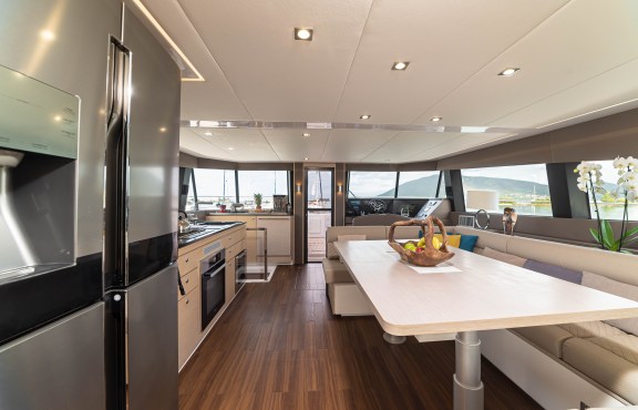 Image of Kamchatka yacht #11