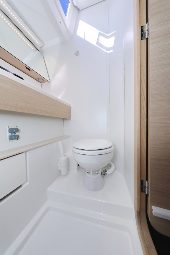 Image of Aniela yacht #34