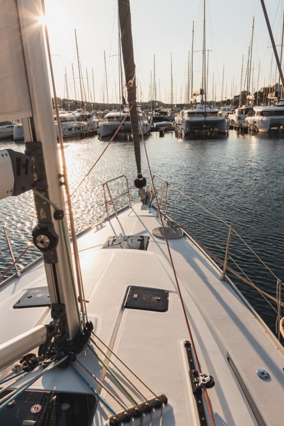 Image of Astros yacht #8