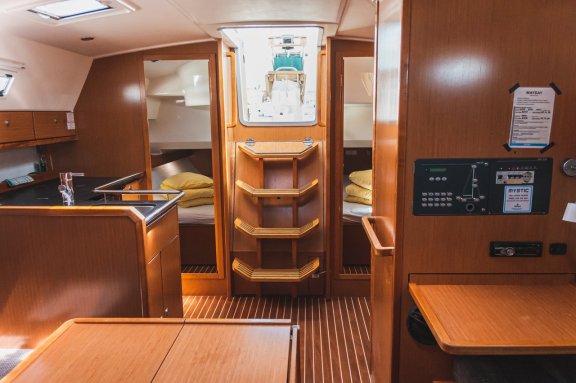 Image of Mystic yacht #9