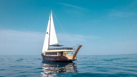 Image of Santa Clara yacht #2