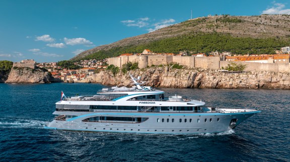 Image of Freedom yacht #30