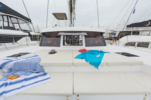 Image of Phoenix yacht #5