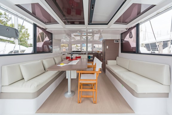 Image of Phoenix yacht #7